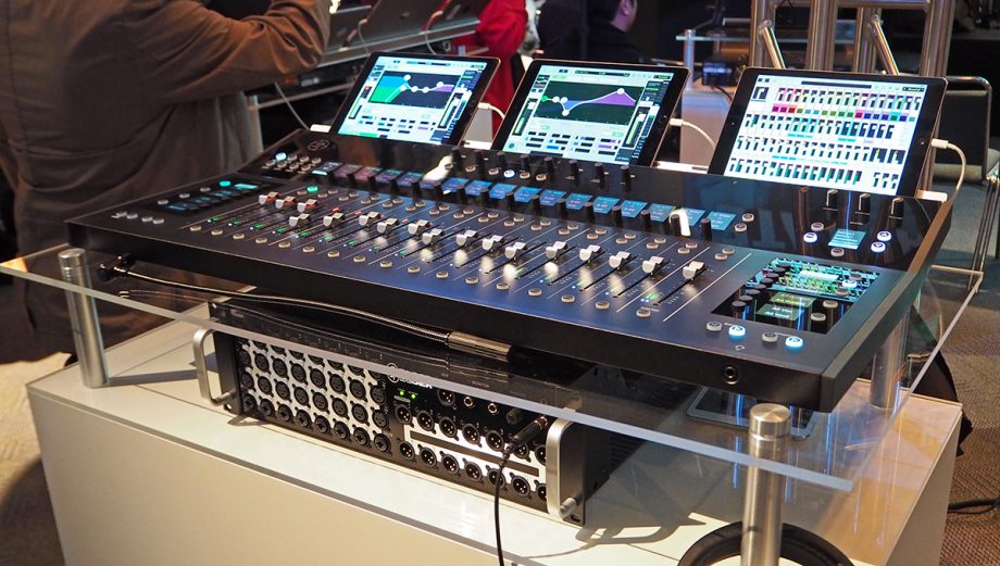 RunningMan AXIS數(shù)字混音系統(tǒng)獲獎(jiǎng)啦！